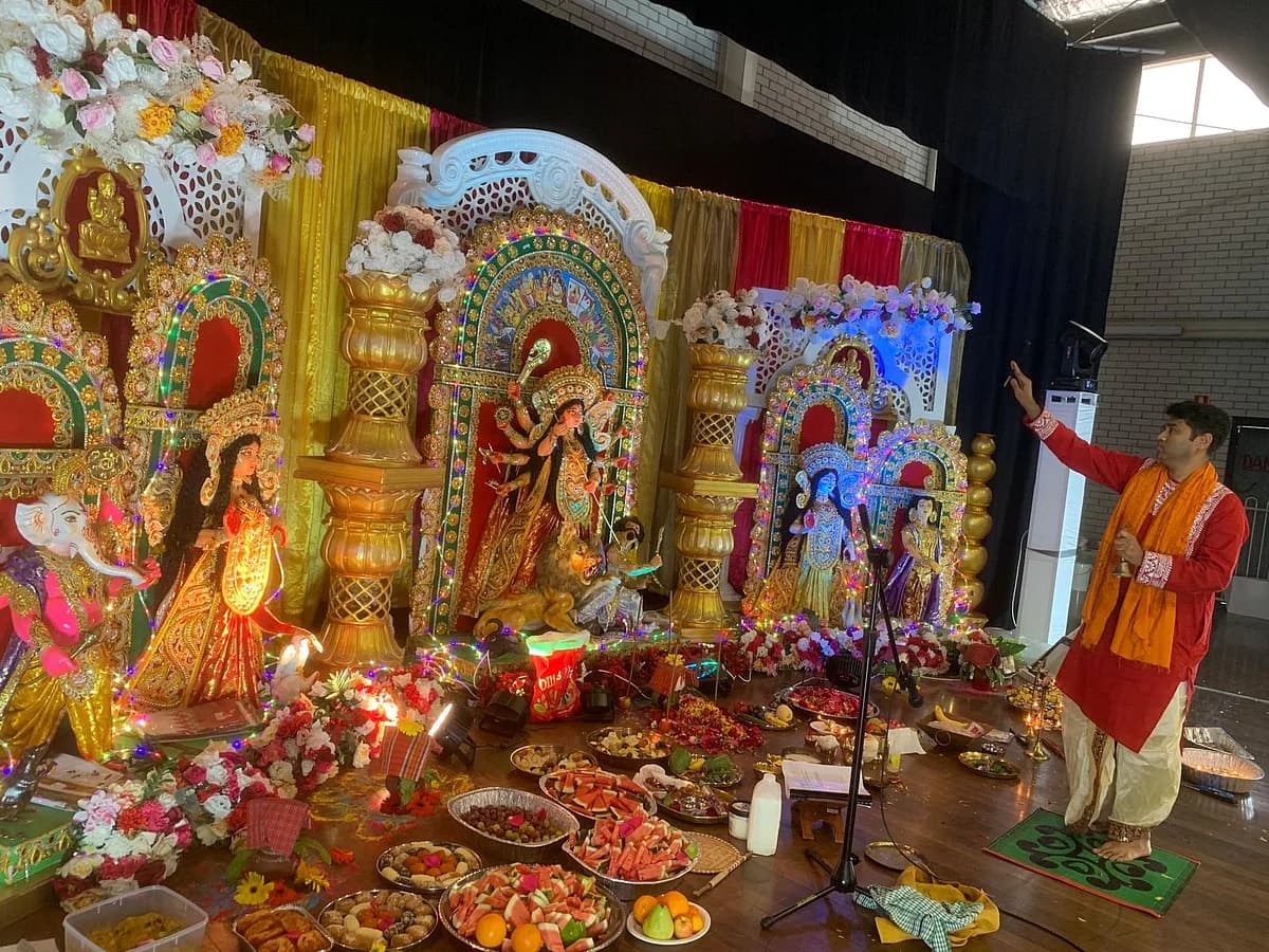 সিডনিতে ‘ত্রিনয়নী’র দুর্গাপূজা