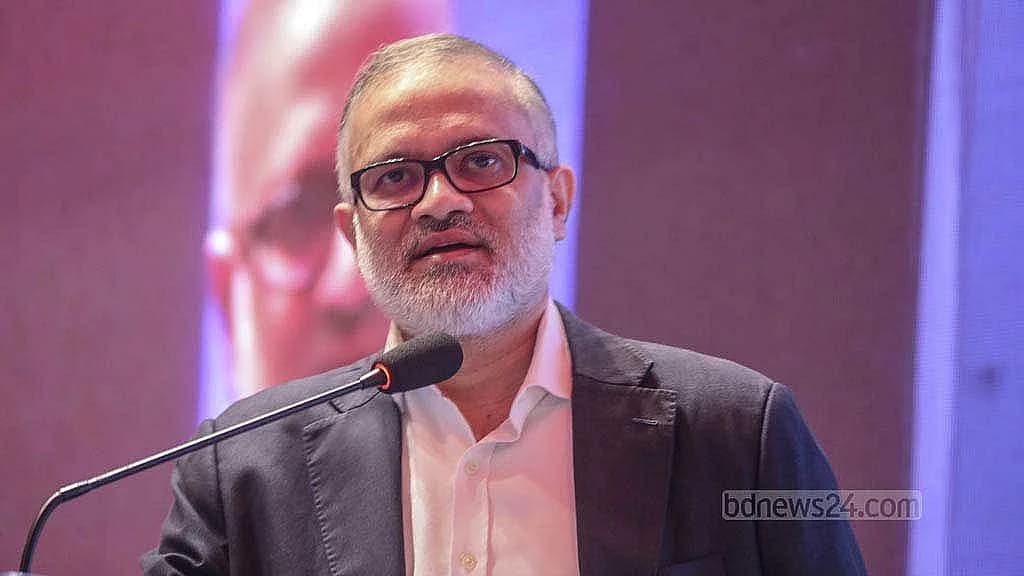 তৌফিক ইমরোজ খালিদী: দিব্যকণ্ঠের বরাভয়