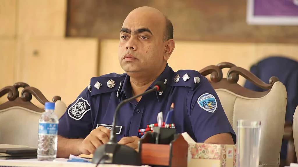 মদ, নাচানাচি ও রাষ্ট্রের নৈতিক পাহারাদারি