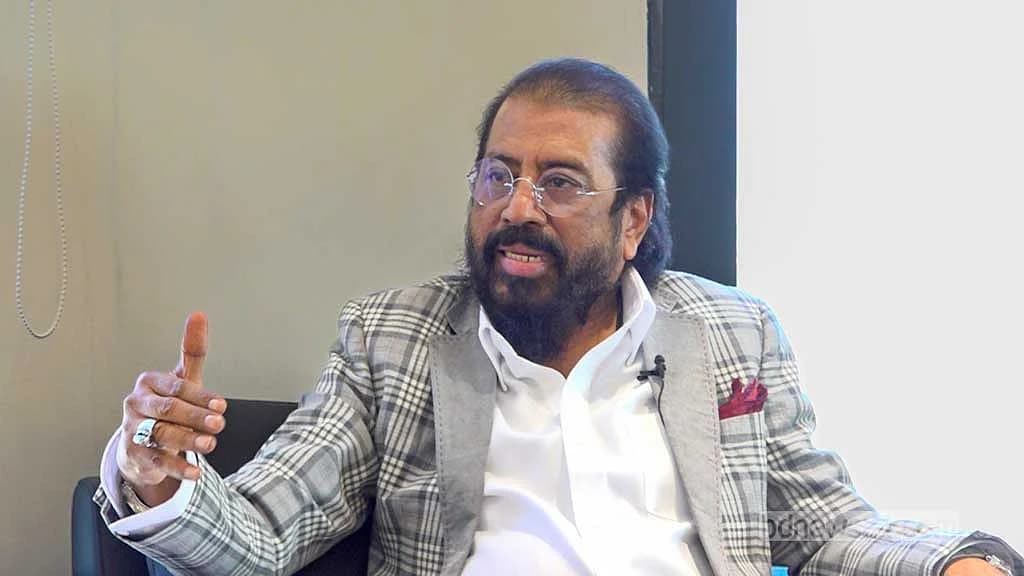 জনগণের ব্যাংক হিসেবে ব্র্যান্ডিং করতে চাই: প্রিমিয়ার ব্যাংকের চেয়ারম্যান আরিফুর
