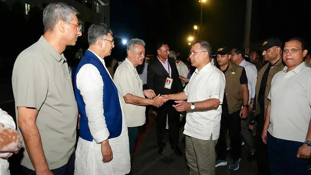 পূজামণ্ডপ পরিদর্শনে চট্টগ্রামে প্রধানমন্ত্রী