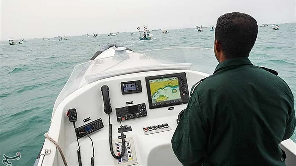 পারস্য উপসাগরে ৪ ট্যাংকারে আঘাত হানা হয়েছে: আইআরজিসি নৌবাহিনী