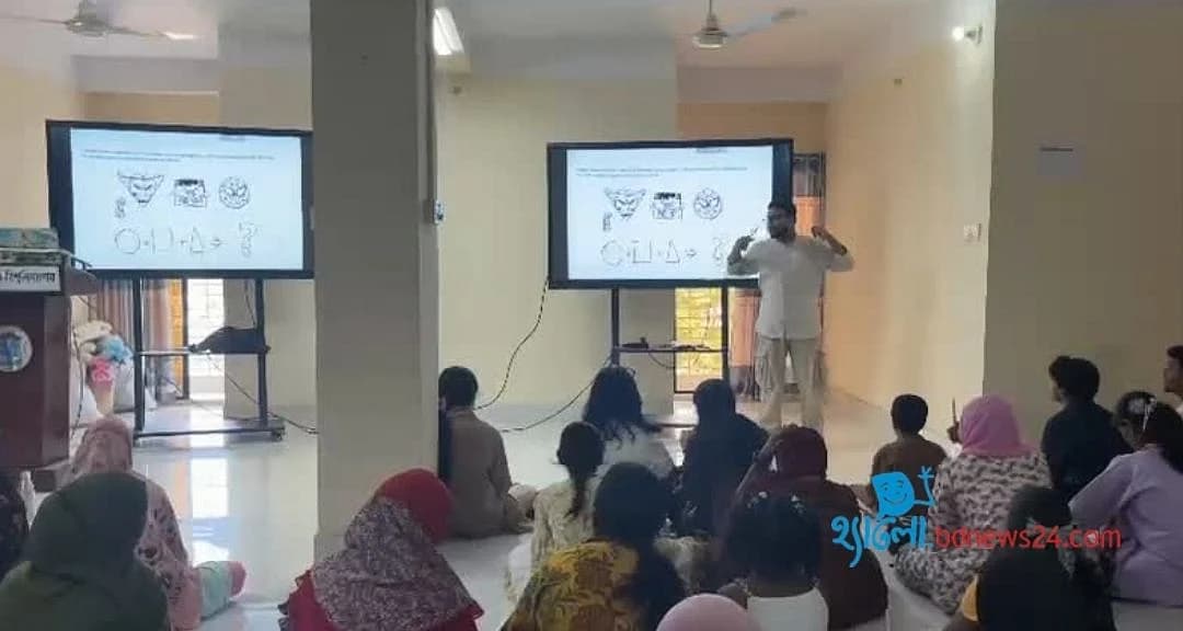কুড়িগ্রামে কার্টুন আঁকার কর্মশালা