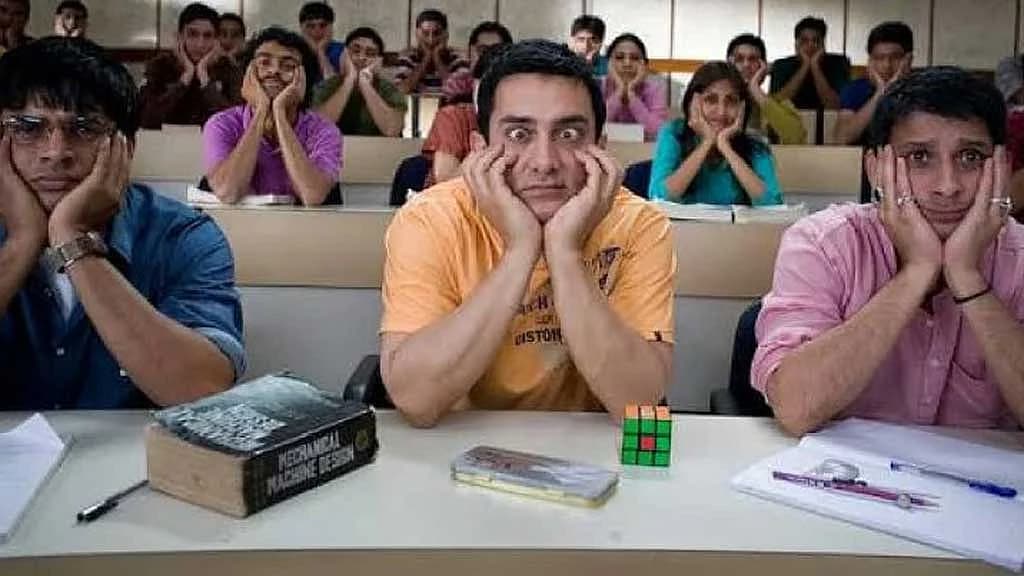 শিগগিরই চিত্রনাট্য শুনব: ‘থ্রি ইডিয়াটস’ নিয়ে আমির খান